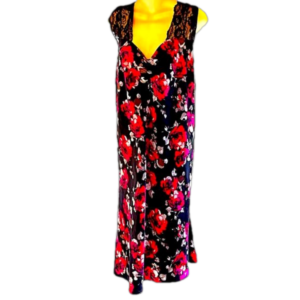 INTIMATES- Silky Soft Floral Nightie